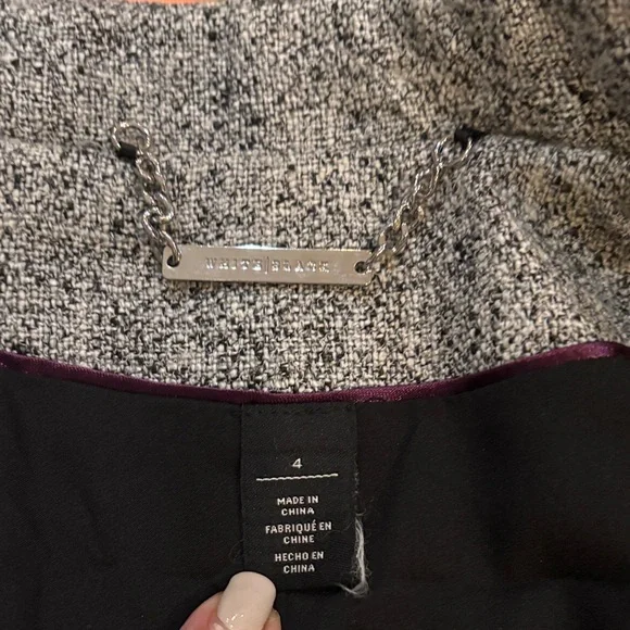 White House Black Market Textured Blazer with Dark Trim - Picture 4 of 6